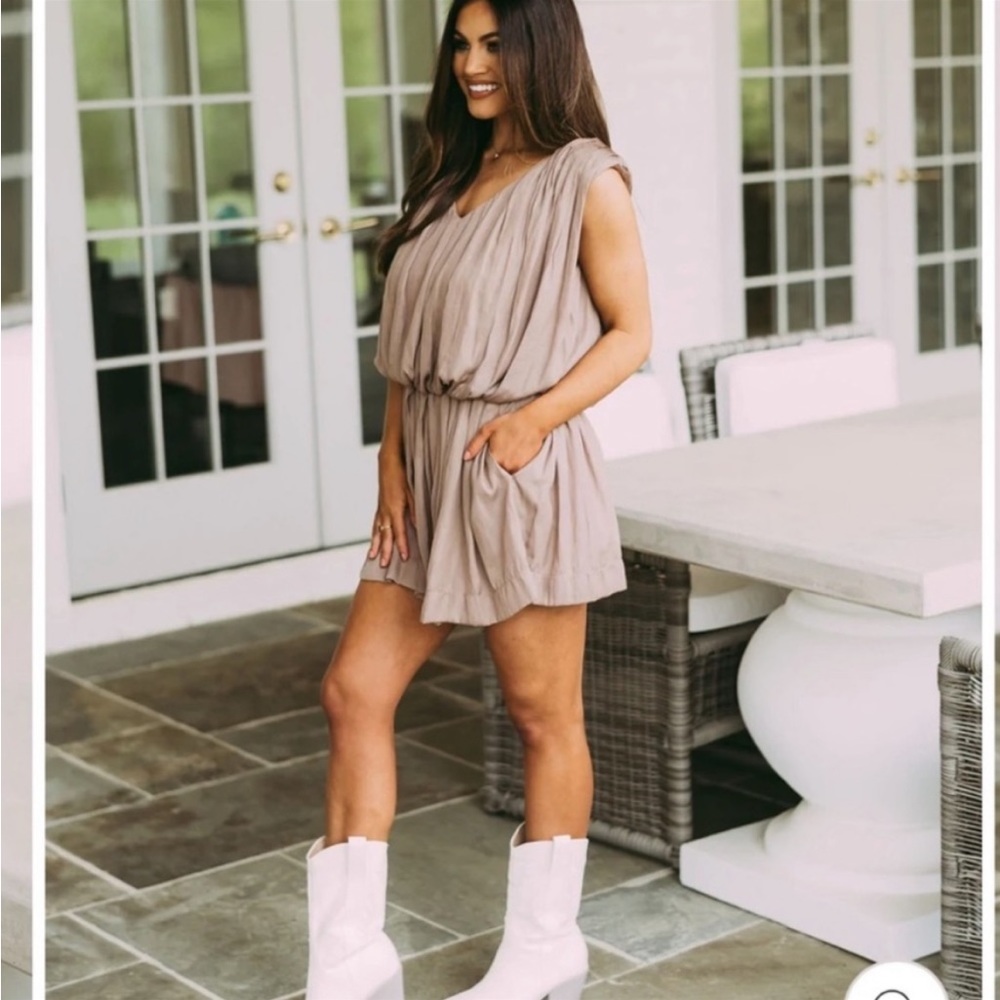 Romper - Picture 5 of 7